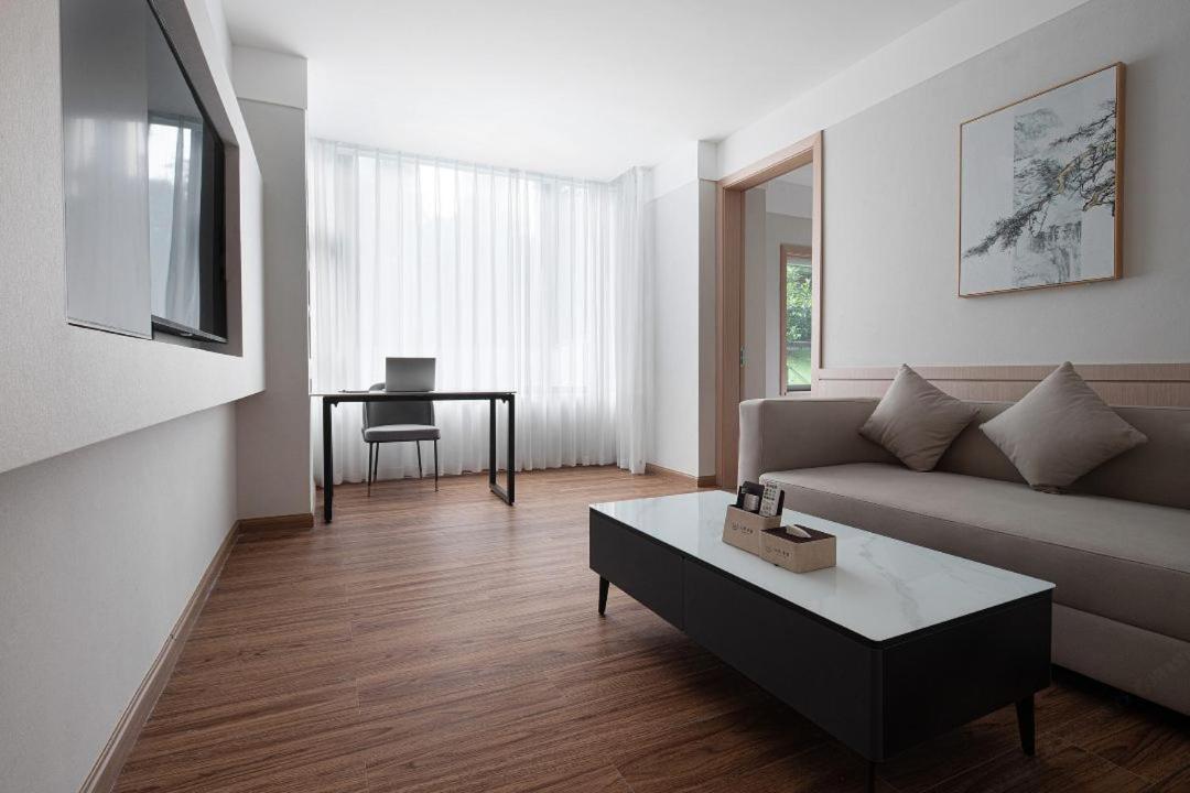 Walling Hotel - Chongqing Jiefangbei Hongyadong Екстериор снимка