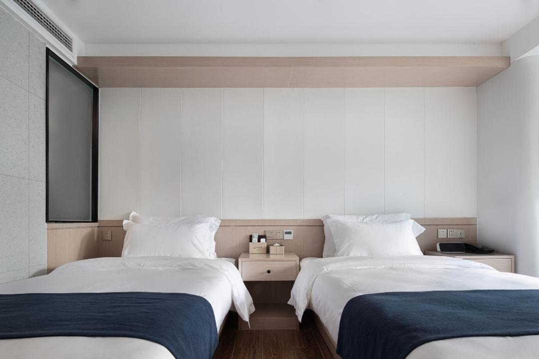 Walling Hotel - Chongqing Jiefangbei Hongyadong Екстериор снимка